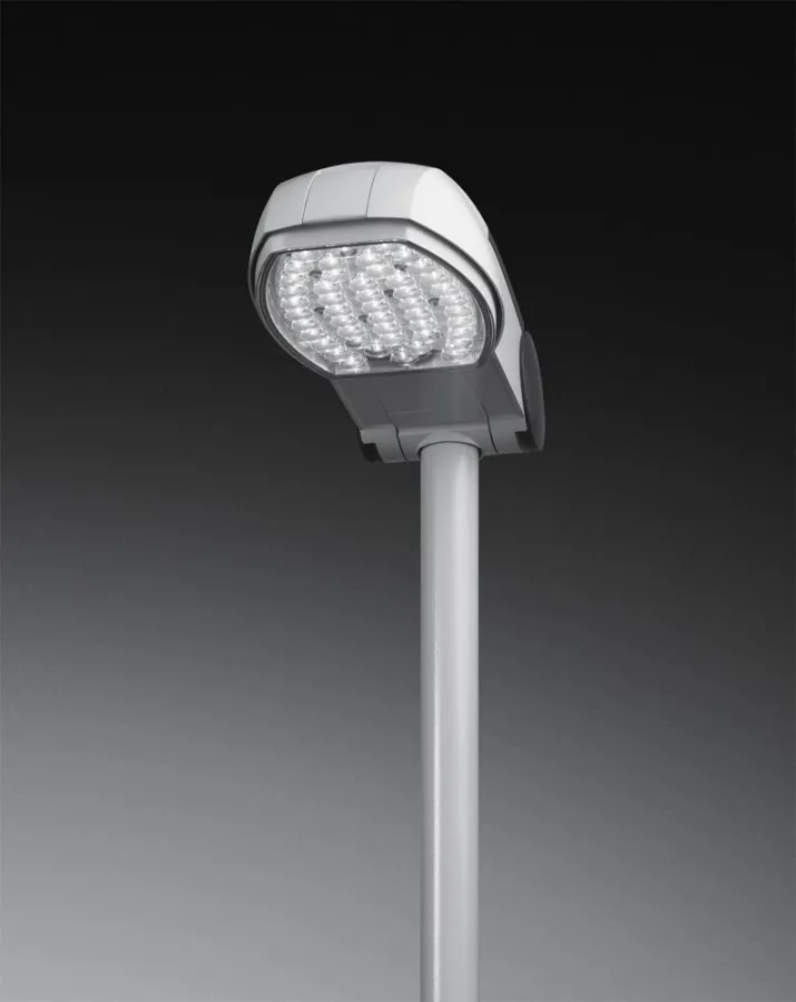 Gesteigerte Effizienz durch optimale Lichtlenkung bietet die neue Lumega 600 MLT.