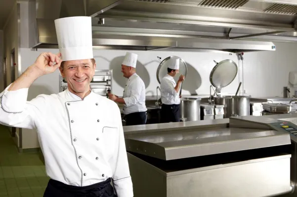 Bild: Neue L & D Zentralküche in Mendig ermöglicht gesunde Cook & Chill-Produktion