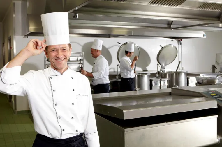 Bild: Neue L & D Zentralküche in Mendig ermöglicht gesunde Cook & Chill-Produktion