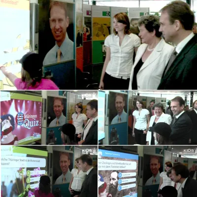 Bild: Ministerpräsident Dieter Althaus spielt das Thüringen-Quiz von KIDS interactive am interactive Whiteboard