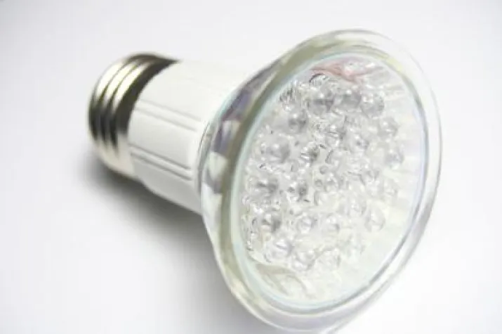 Bild: Neues Portfolio von SABIC Innovative Plastics für nachhaltige Lösungen im Bereich von Retrofit LED-Lampen