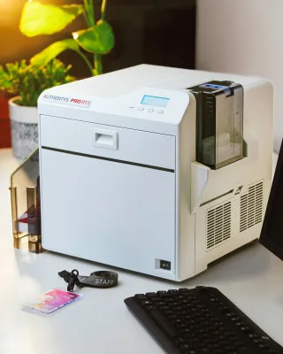 Bild: Authentys PRO RT1: Identbase bringt zuverlässigsten Kartendrucker der Welt auf den Markt