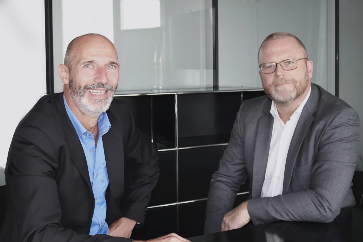 Bernhard Messer (links) und Franz Kögl, Vorstände der IntraFind Software AG (Quelle: IntraFind)