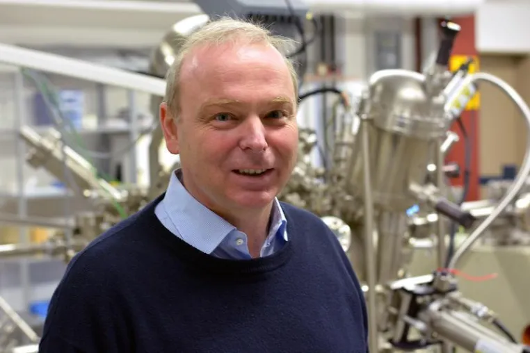 Bild: Mit Nanomembranen Moleküle aus Wasser oder Luft sieben