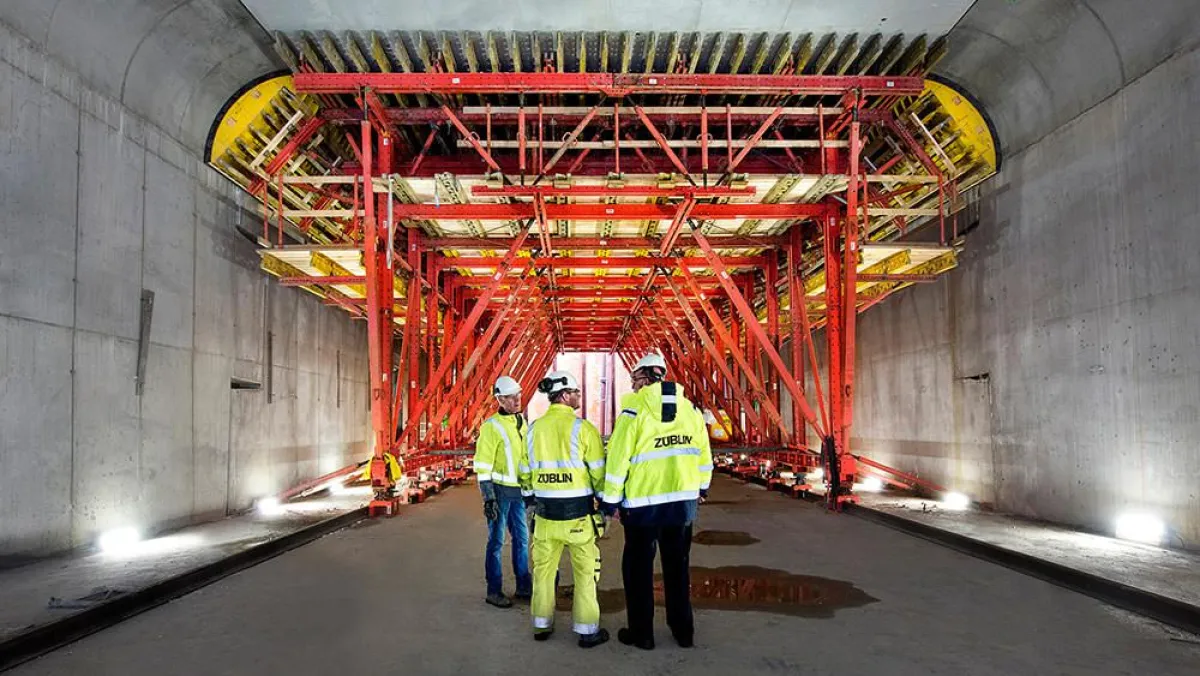 Deckenschalwagen sind modular. VARIOKIT Standardbauteile ermöglichen projektspezifische Anpassungen