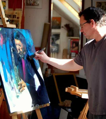 Bild: Kunst über den Dächern von Saalbach