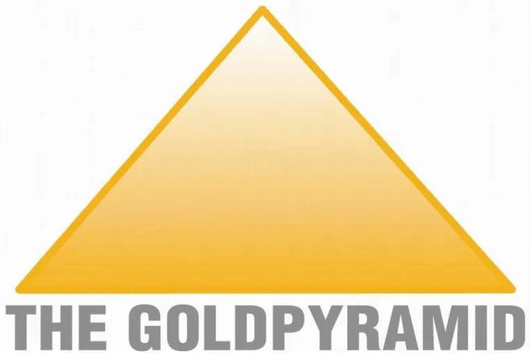 Bild: Career-Women.org verleiht Goldpyramid-Award