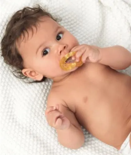 Bild: Hang Loose: Die Schnuller-Revolution von CURAPROX Baby