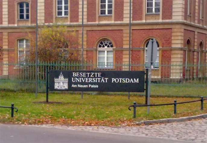Besetzung an der Universität Potsdam wird fortgesetzt Bild: Besetzung an der Universität Potsdam wird fortgesetzt