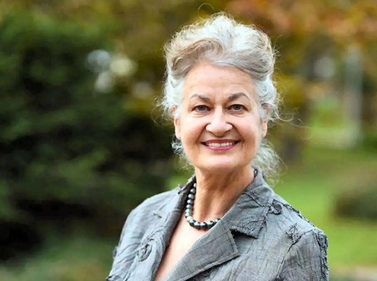 Die beliebte Schauspielerin Ursula Cantieni liest im Advent.