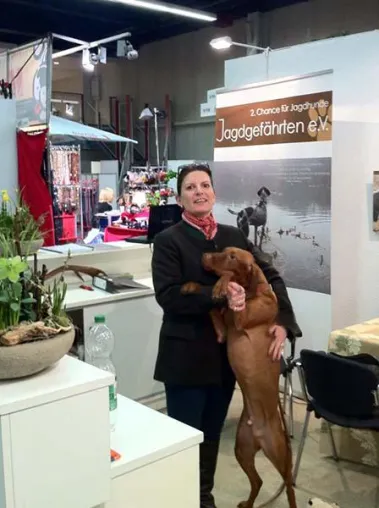Bild: Neue Mitglieder auf der "Jagd & Hund" gewonnen - Erfolgreicher erster Messeauftritt
