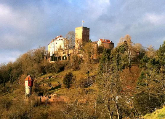 Bild: Racheengel auf Burg Gamburg - Uwe Klausner liest aus seinen Mittelalterkrimis mit speziellem Ortsbezug