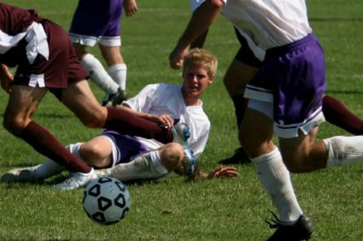 Sieg und Niederlage im Kindersport: Nicht jeder kann gewinnen! Foto: iStockphoto