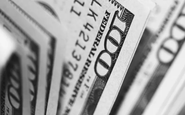 Bild: Finanzbehörden werten umfangreiche Datensätze aus - Selbstanzeige wegen Steuerhinterziehung