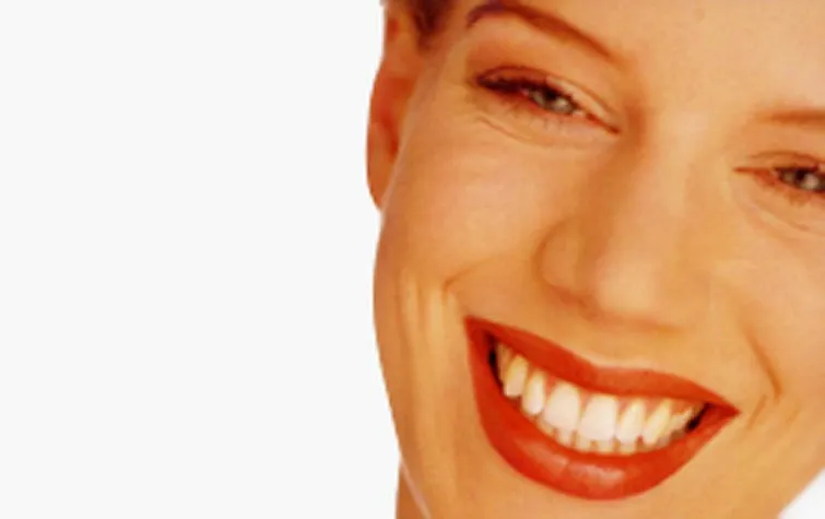 Bild: Bei Kopfschmerzen zum 'Biss-Check' - Aufklärungsangebote der GZFA zum Tag der Zahngesundheit