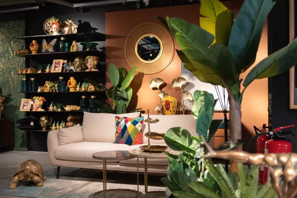 KARE feiert die Eröffnung des neuen City Studios in der Sendlinger Straße Bild: KARE feiert die Eröffnung des neuen City Studios in der Sendlinger Straße