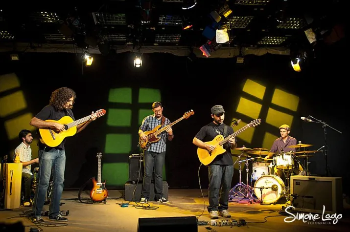 Die „Rhythms of Brazil“ bringen das Berliner Kesselhaus zum Kochen Bild: Die „Rhythms of Brazil“ bringen das Berliner Kesselhaus zum Kochen