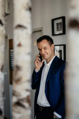 Bild: Investment-Bauer: Gut beraten ins Investment.