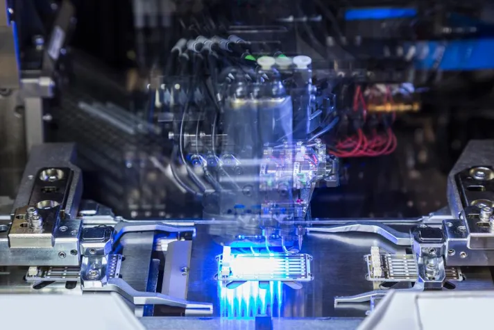 Bild: Heraeus Noblelight eröffnet modernste UV-LED-Modulproduktion in Europa