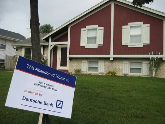 Kritische Aktionäre unterstützen US-Bürgerrechtler gegen Deutsche Bank Bild: Kritische Aktionäre unterstützen US-Bürgerrechtler gegen Deutsche Bank