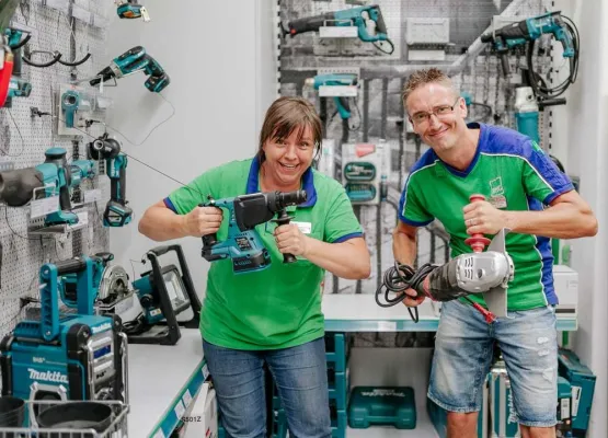 Bild: Ladengeschäft und Onlinehandel – zwei Konzepte, ein Unternehmen