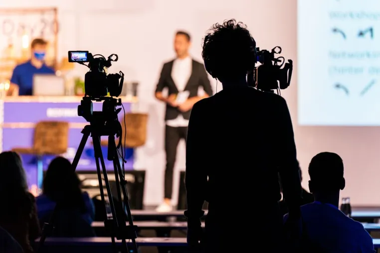 HSMA e- & MICE Day wird als Hybrid-Event fortgesetzt: Erstmals ist nun das Thema MICE und Sales integriert Bild: HSMA e- & MICE Day wird als Hybrid-Event fortgesetzt: Erstmals ist nun das Thema MICE und Sales integriert
