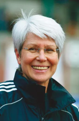 Bild: Heide Ecker-Rosendahl engagiert sich für die Rückengesundheit