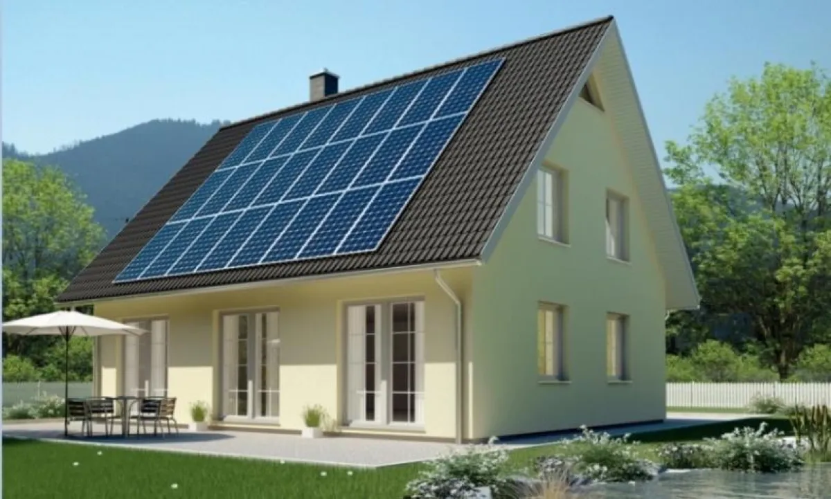 Ausgestattet mit KfW 60 Dämmpaket, Erdwärmesystem und Photovoltaikanlage produziert dieses Haus mehr Energie, als es für Heizen und Warmwasserbereitung benötigt. Preis ab 156.900 Euro