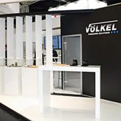 Bild: Messebesucher begeistert von neuem Vertriebs- und Standkonzept von VÖLKEL
