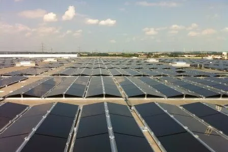 Solarkraftwerk Frankfurt a. Main liefert pünktlich Strom Bild: Solarkraftwerk Frankfurt a. Main liefert pünktlich Strom