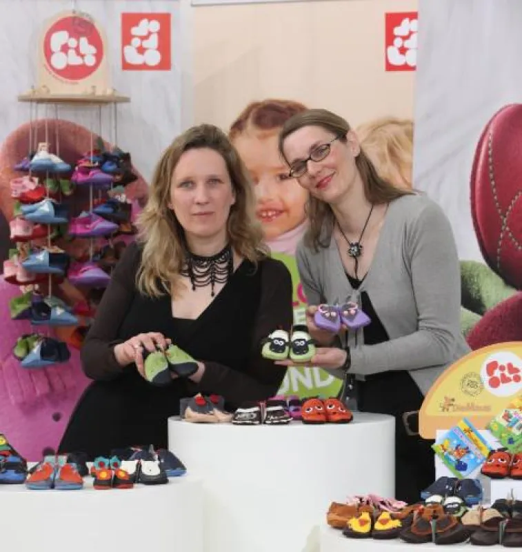 Foto: POLOLO OHG, Berlin / v.l.n.r.: POLOLO-Gründerinnen Franziska Kuntze und Verena Carney