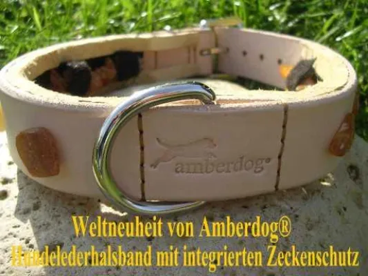 Bild: Das erste Hundelederhalsband mit integriertem Zeckenschutz, völlig ohne Chemie