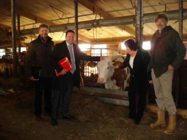 Artgerechte Tierhaltung in der Stiftung Liebenau Bild: Artgerechte Tierhaltung in der Stiftung Liebenau