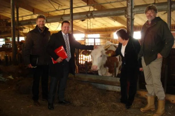 Artgerechte Tierhaltung in der Stiftung Liebenau Bild: Artgerechte Tierhaltung in der Stiftung Liebenau