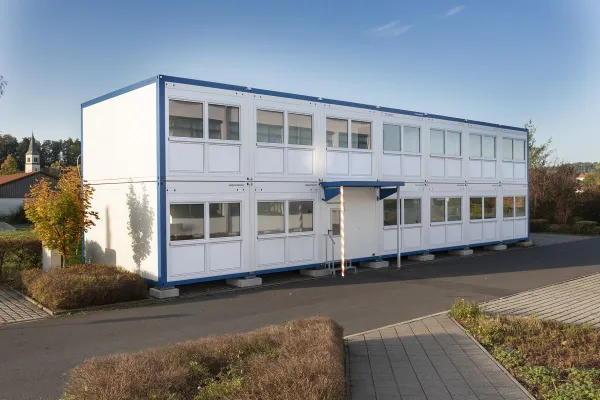 Bild: Schnelle und komfortable Bürolösung: Industrieunternehmen setzt auf mobile ELA Container