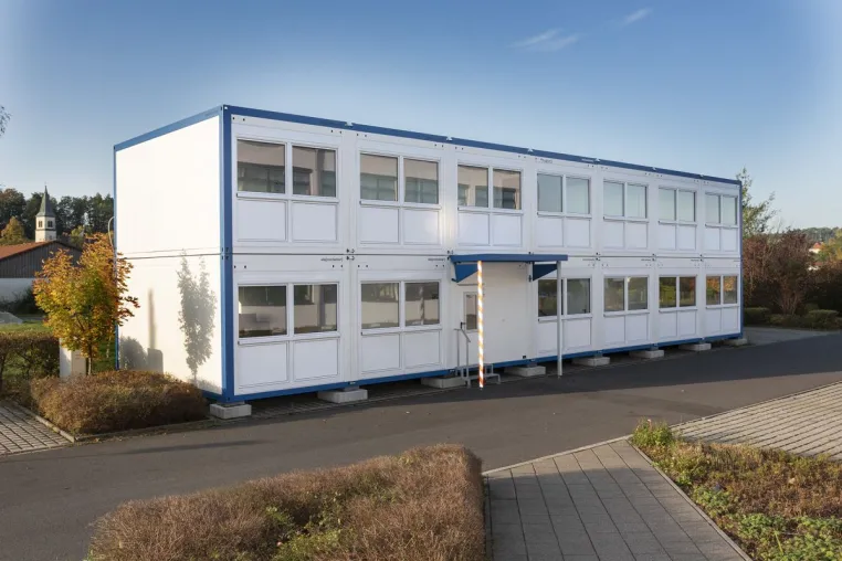 Bild: Schnelle und komfortable Bürolösung: Industrieunternehmen setzt auf mobile ELA Container