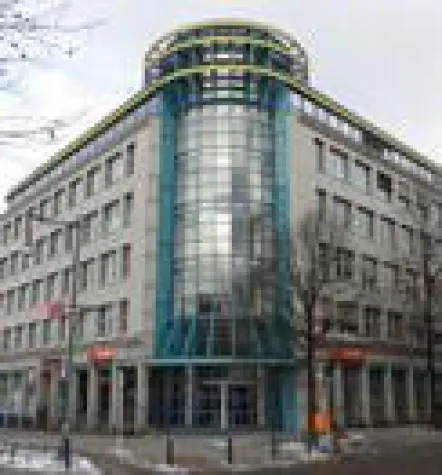 Bild: DIP-Partner AENGEVELT vermittelt Versicherer neuen Standort in Berlin