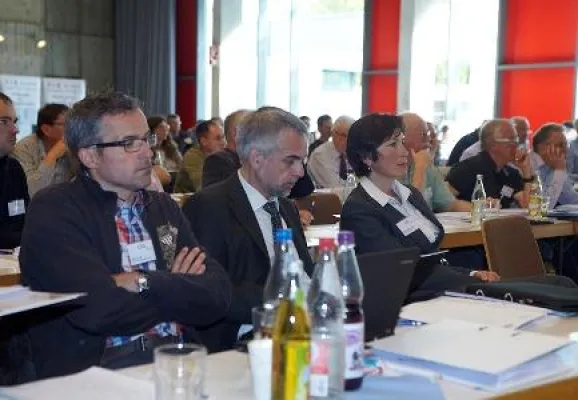 Bild: Reparatur und Renovierung: Nürnberger Kolloquien zur Kanalsanierung