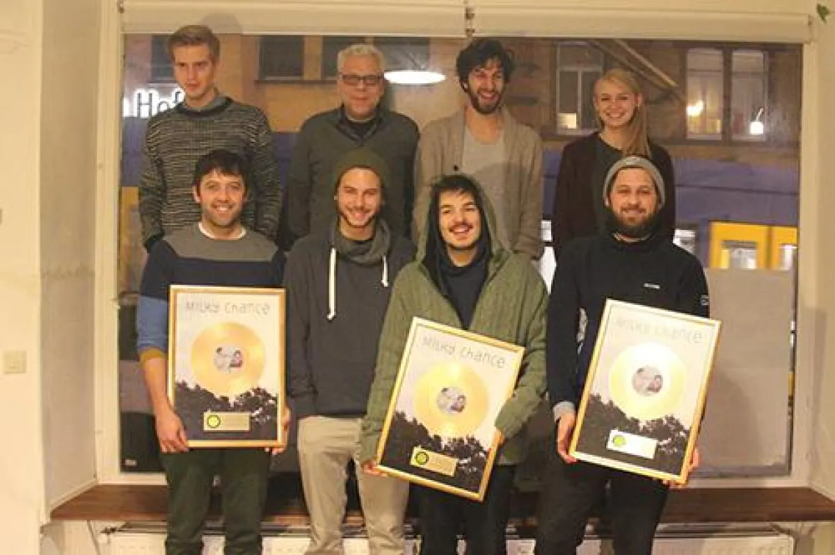 recordJet Passagiere Milky Chance holen Gold mit „Stolen Dance“