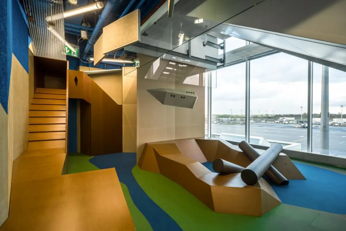 Bergsteigen auf dem Flughafen München: Die bayerischen Alpen standen Pate für das Konzept der neuen