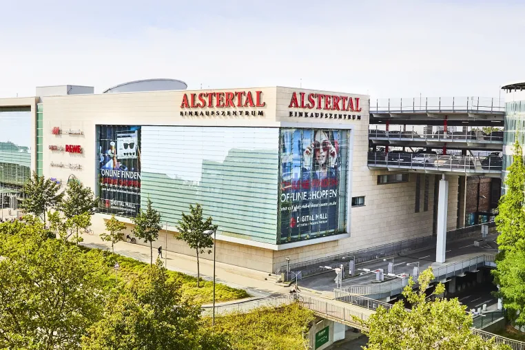 Live-Musik zum Shopping: Alstertal-Einkaufszentrum Hamburg veranstaltet Konzerte im Parkhaus Bild: Live-Musik zum Shopping: Alstertal-Einkaufszentrum Hamburg veranstaltet Konzerte im Parkhaus
