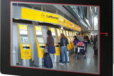 Bild: AOP-9150 – High-Performance-Lösung für die Schnittstelle zwischen Mensch und Maschine