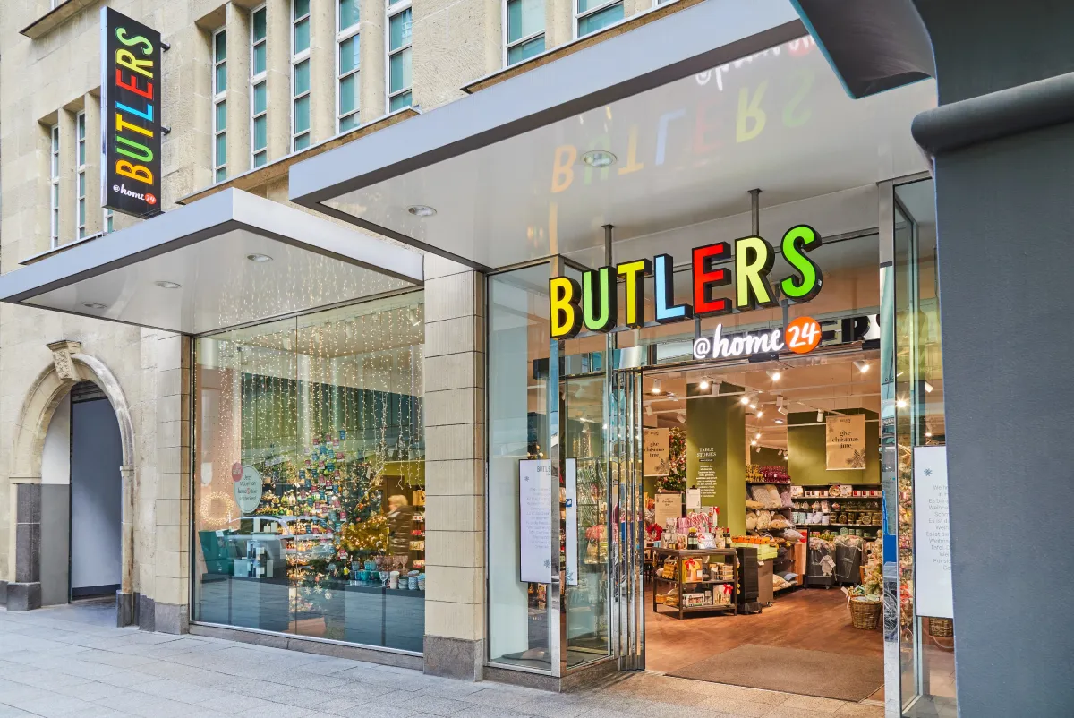BUTLERS hat mit Retail7 in nur acht Wochen eine neue Kassenlösung für über 100 Filialen eingeführt.  (© BUTLERS)