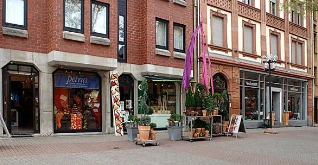 Bild: Ein Markttag zur Belebung der Innenstadt und für exklusive Wohnideen