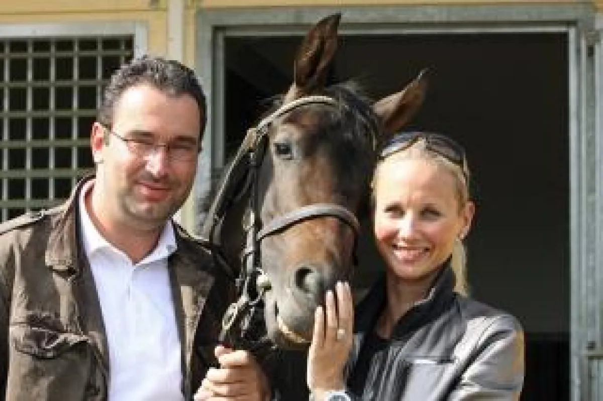 Julia und Gregor Baum mit Rekordhengst North Star