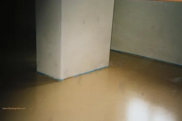 Kleines ABC der Estriche von Gerhard Holzmann Bild: Kleines ABC der Estriche von Gerhard Holzmann