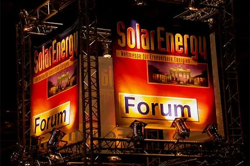 Bild: Die SolarEnergy und die bautec schlossen für 2008 ihre Messepforten
