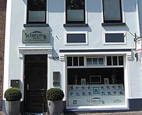 Schreurs Immobilien eröffnet Filiale in Krefeld-Hüls Bild: Schreurs Immobilien eröffnet Filiale in Krefeld-Hüls