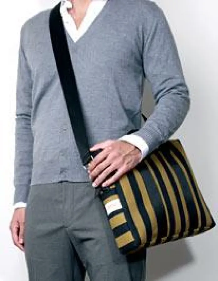 Heinrich-Die Laptoptasche für modische Typen