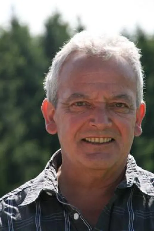 Joachim Hahn; www.der-garten-designer.de